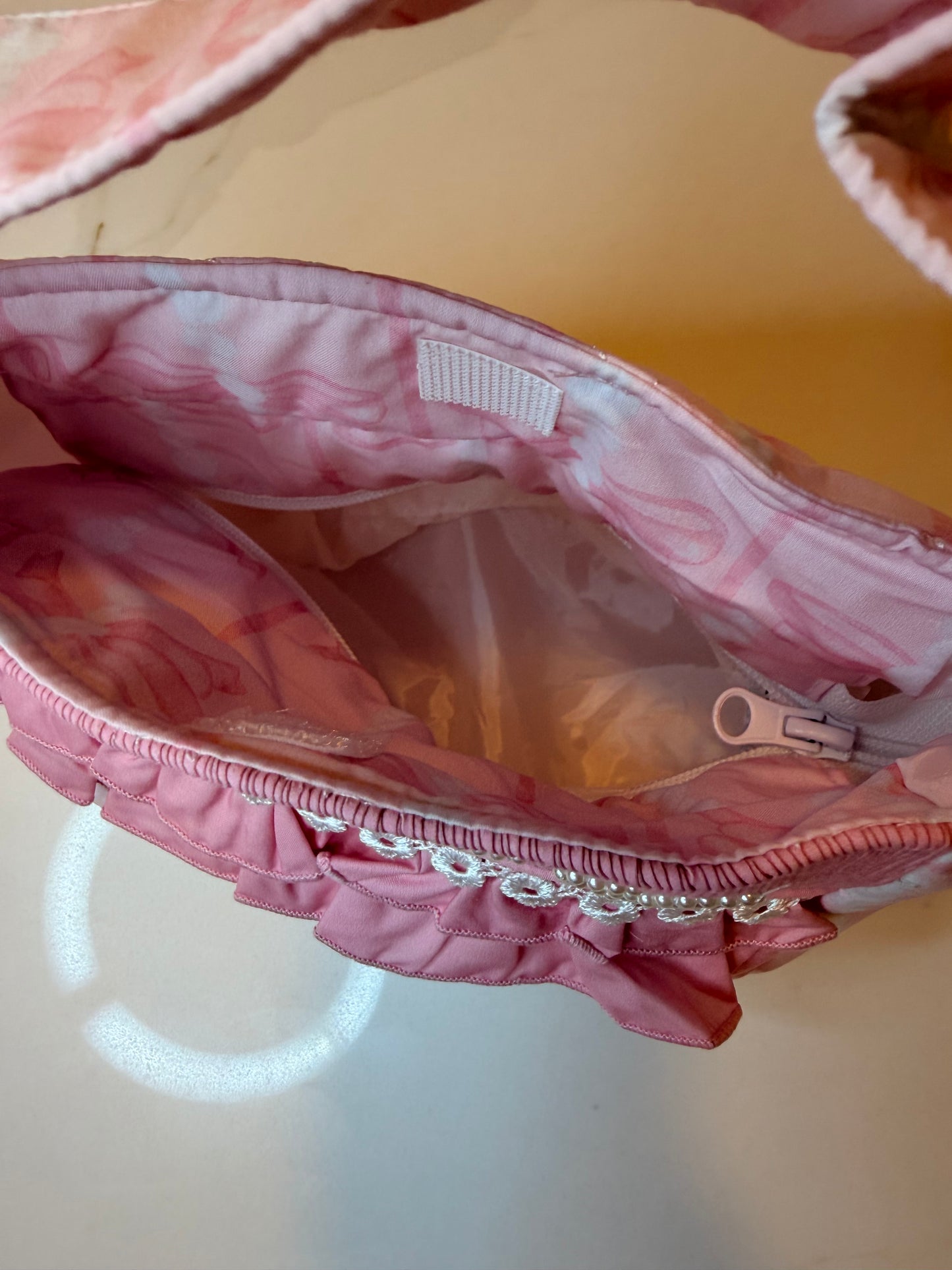 Lovely Pearl Purse