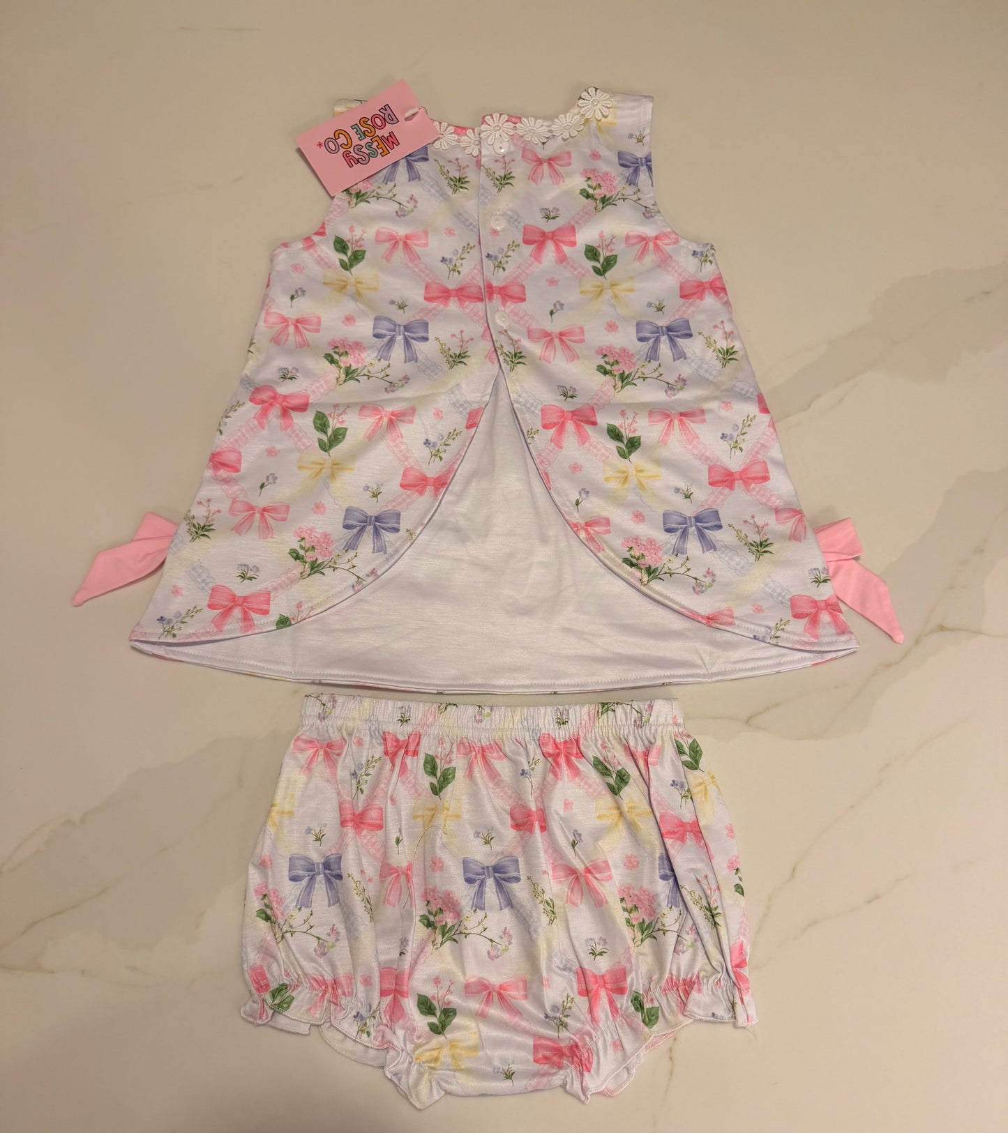 Grand Flower Bows Girls Diaper Set